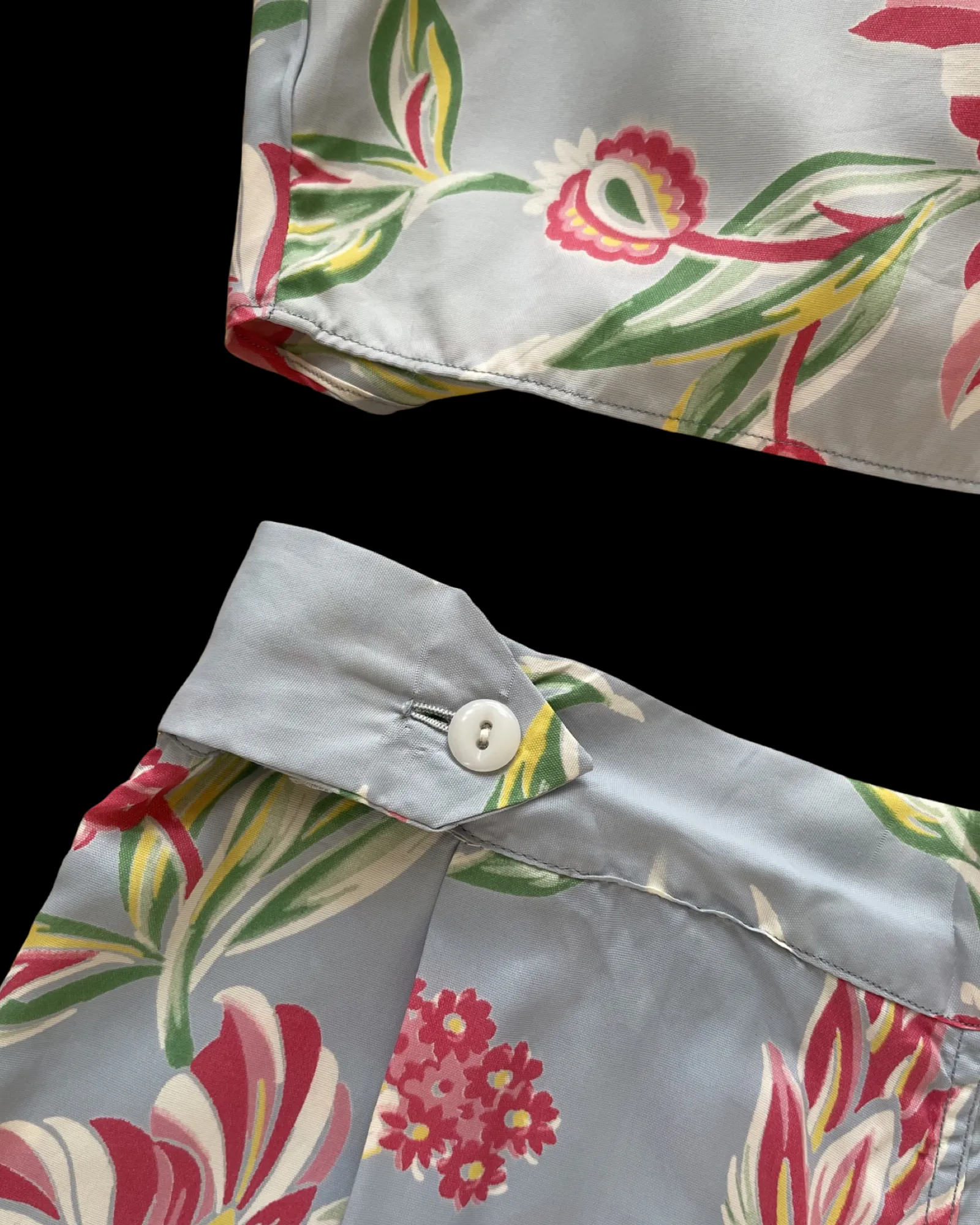 1940s Rayon Two Piece Floral Side Button Lounge Suit