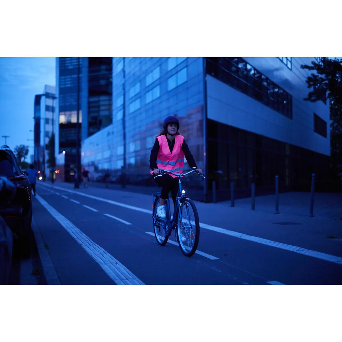 Adult High Visibility Safety Vest 500 - Neon