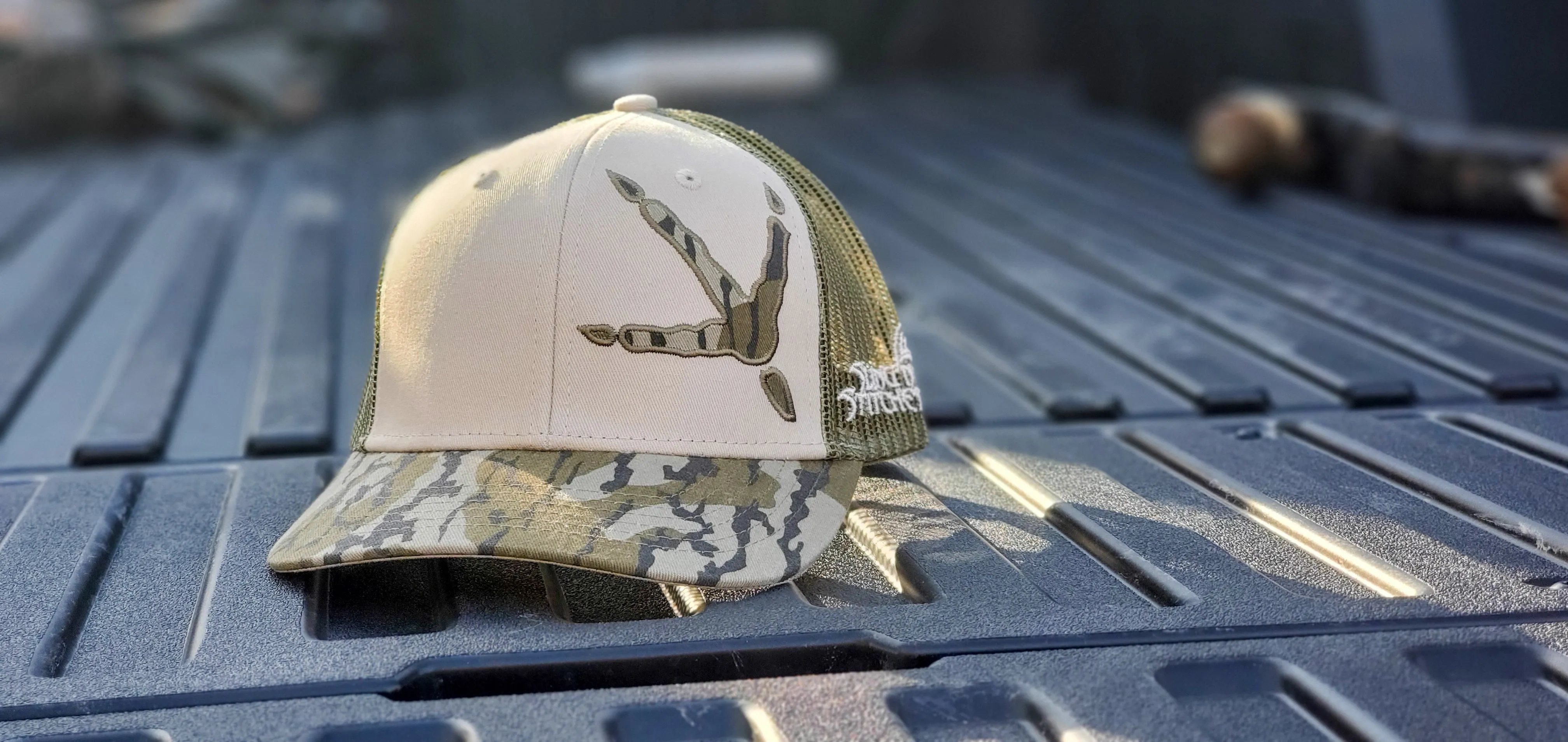 Bottomland turkey track dirtnap snapback