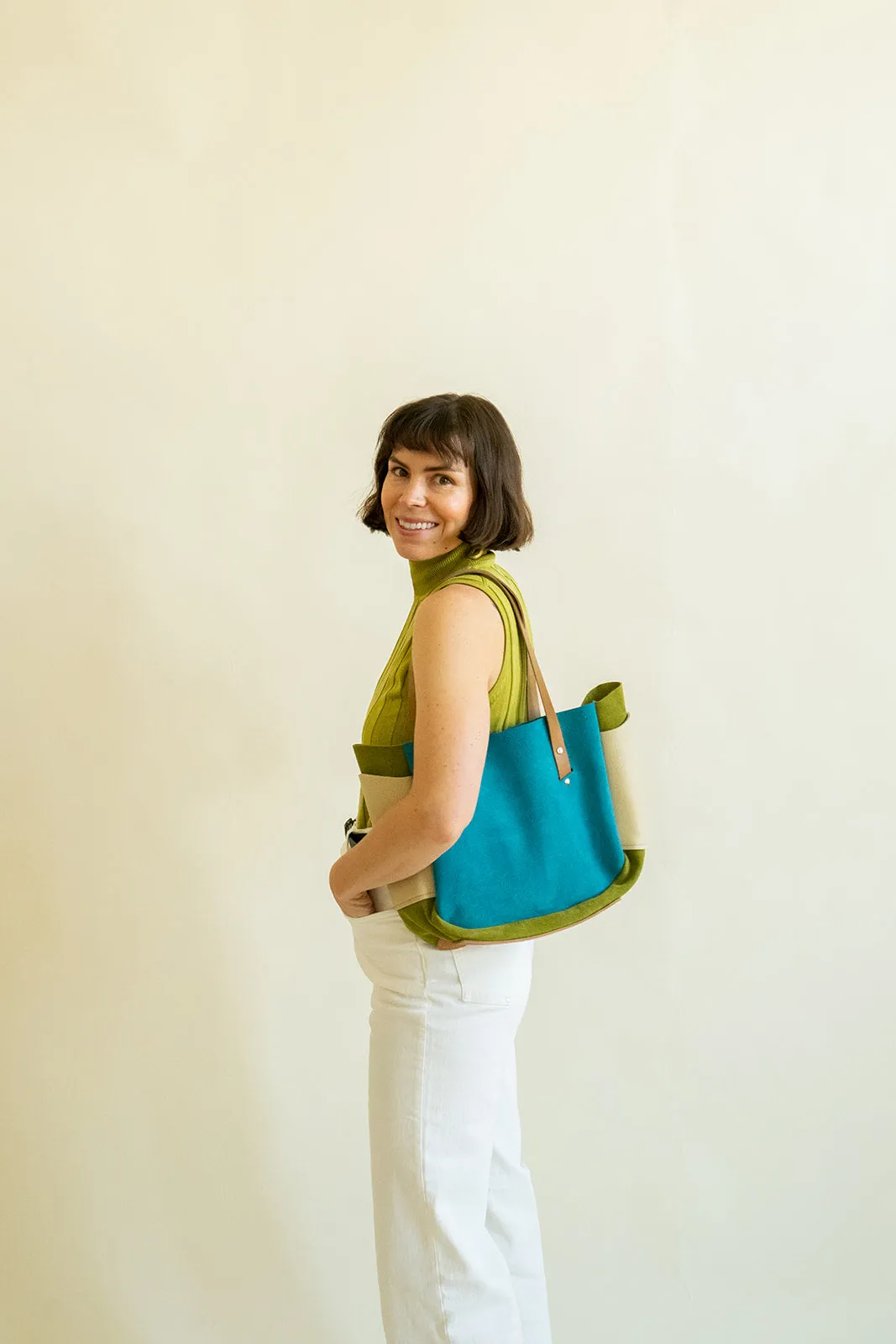 Brev MEDIUM carryall - Cashew
