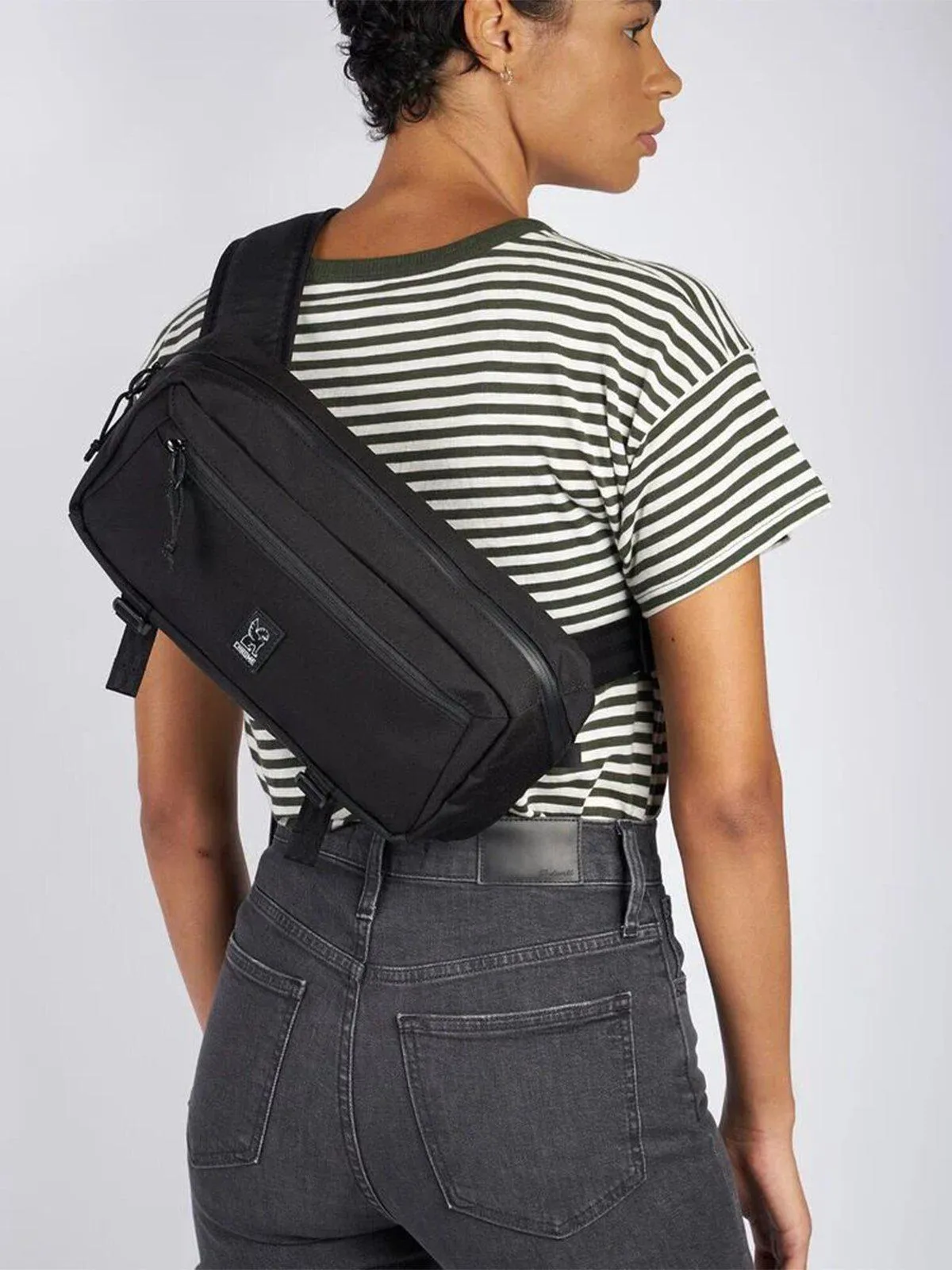 Chrome Industries Mini Kadet Sling Studio Black