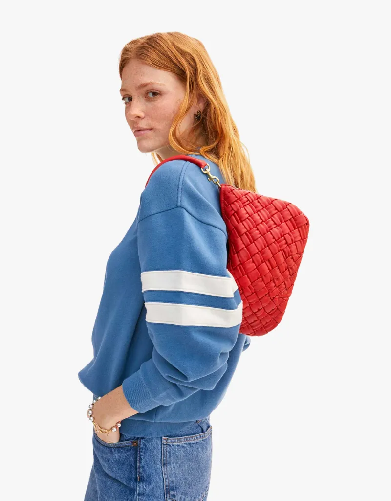 Clare V. Petite Moyen Messenger in Rossa Puffy Woven