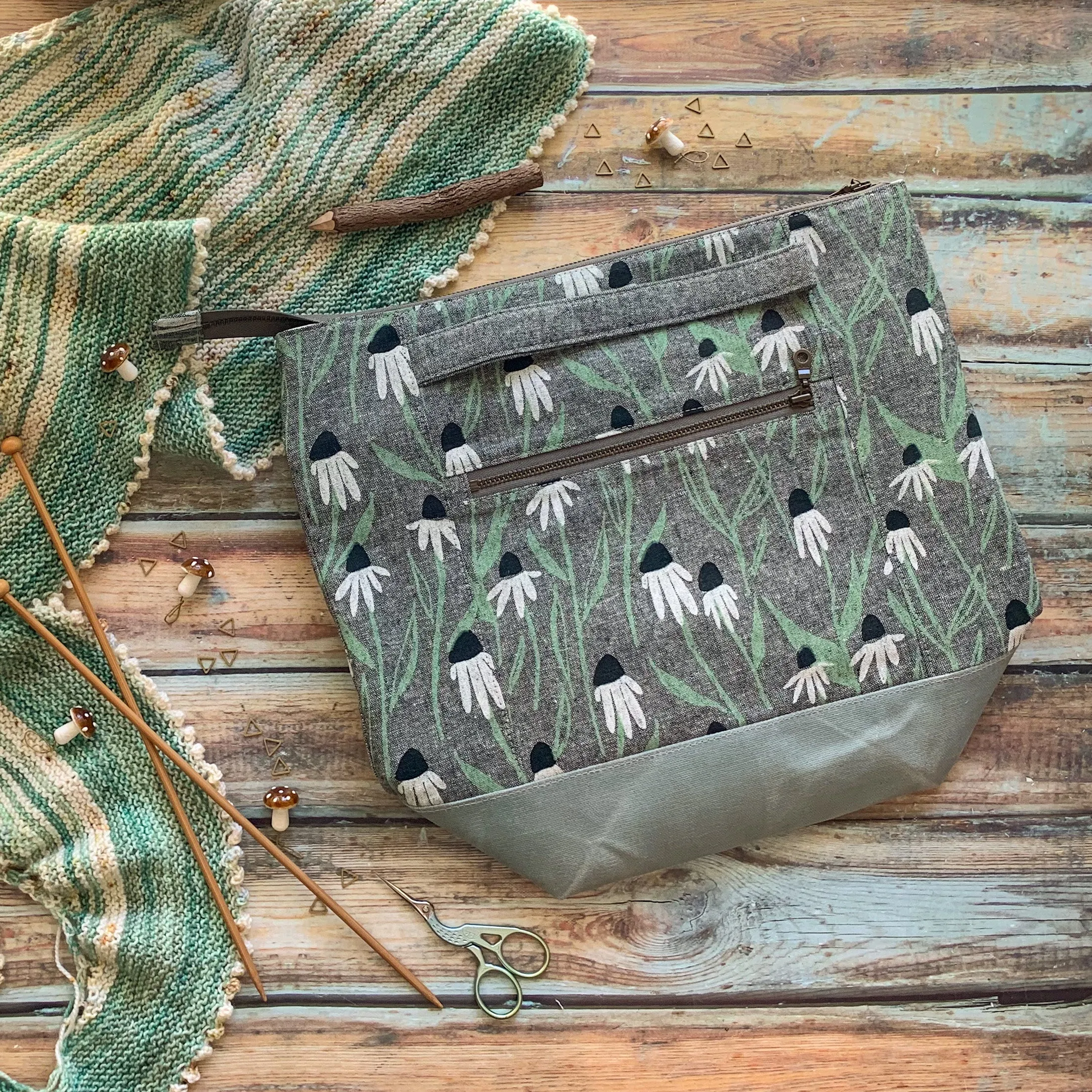 *Cone Flowers*- Ready to Ship- Zippered Knitting Project Bag