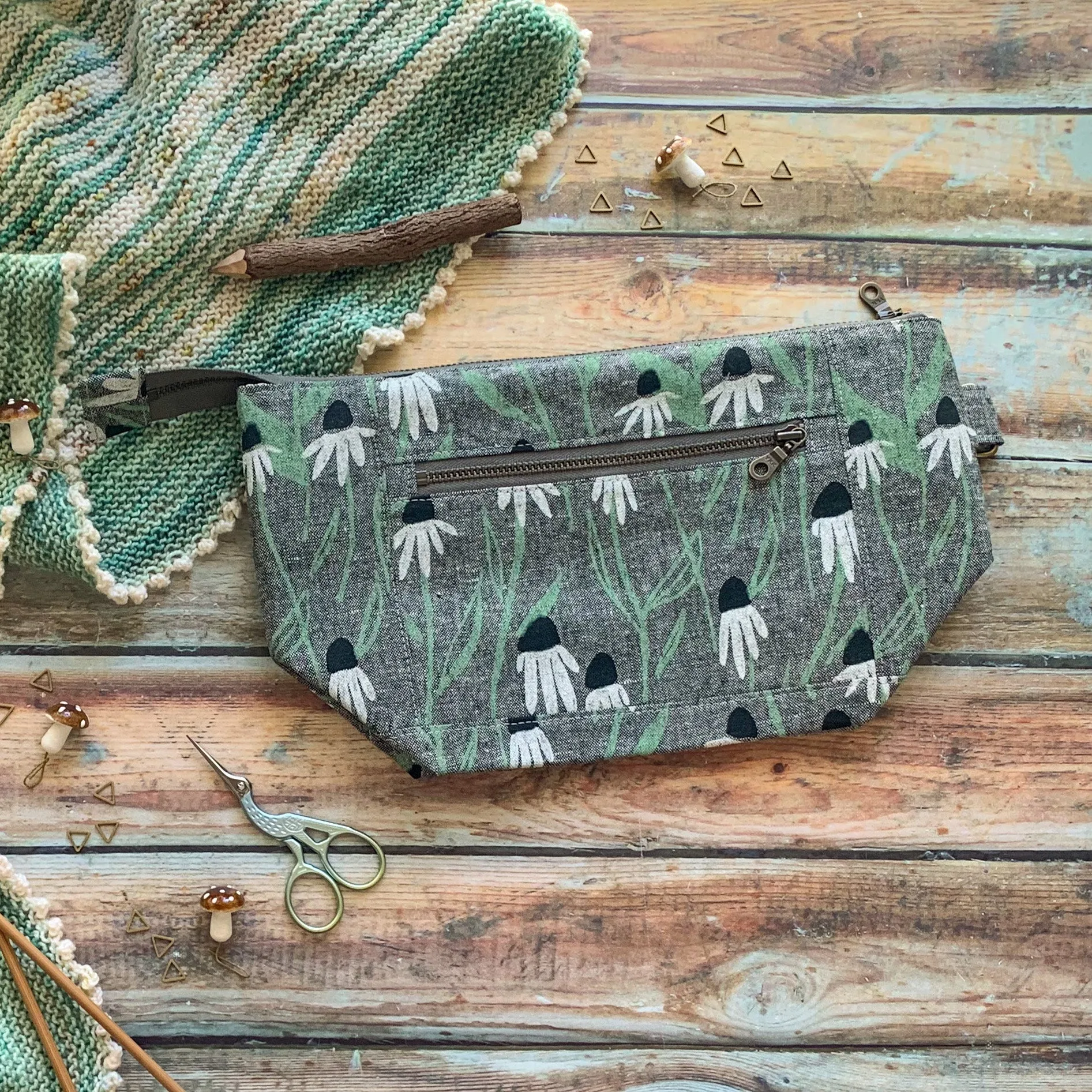 *Cone Flowers*- Ready to Ship- Zippered Knitting Project Bag