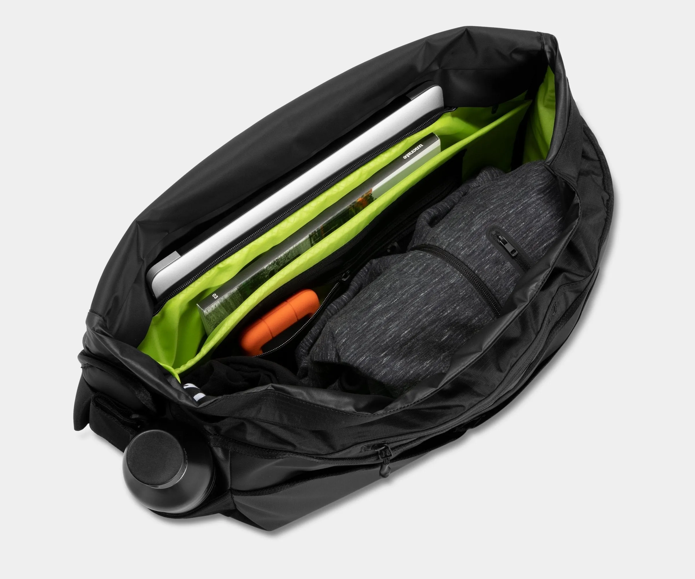 Especial Stash Messenger Bag