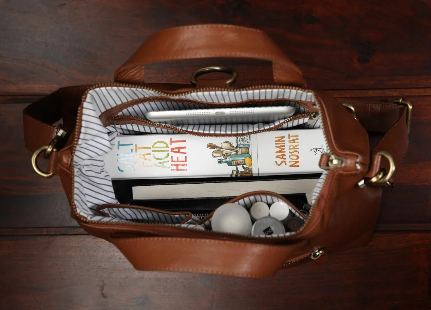 Hana Satchel in Dark Brown