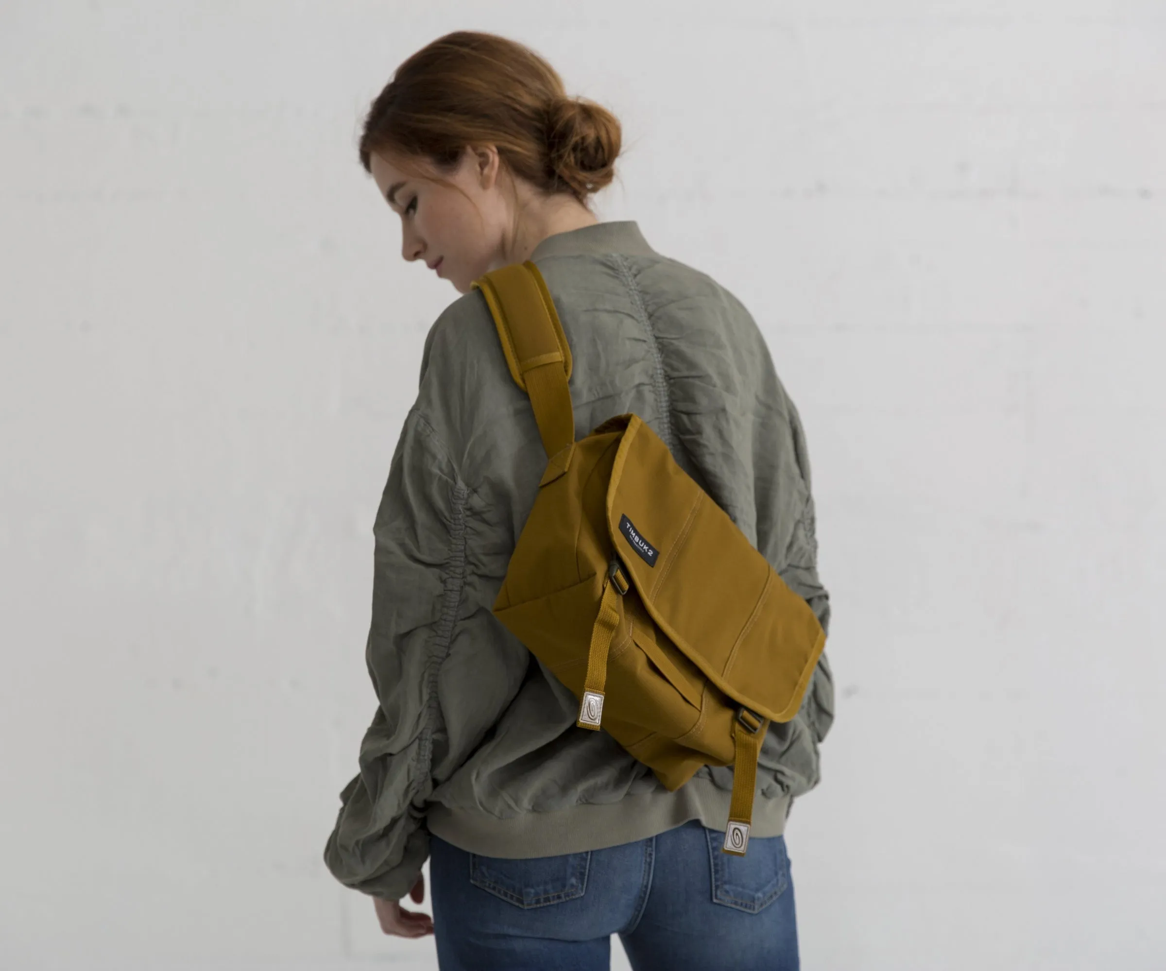 Lightweight Flight Messenger Bag