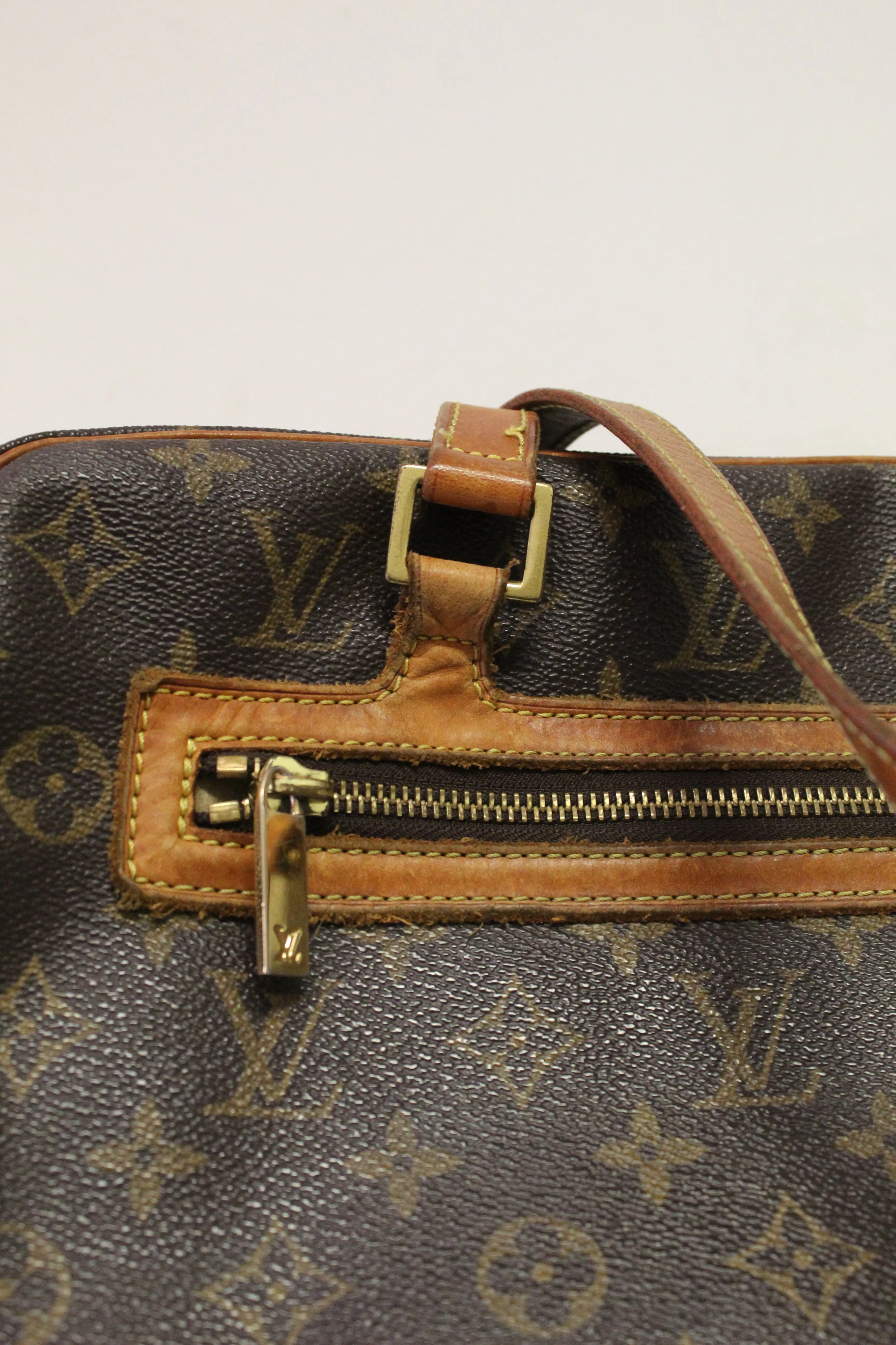 Louis Vuitton Cite GM Shoulder Bag