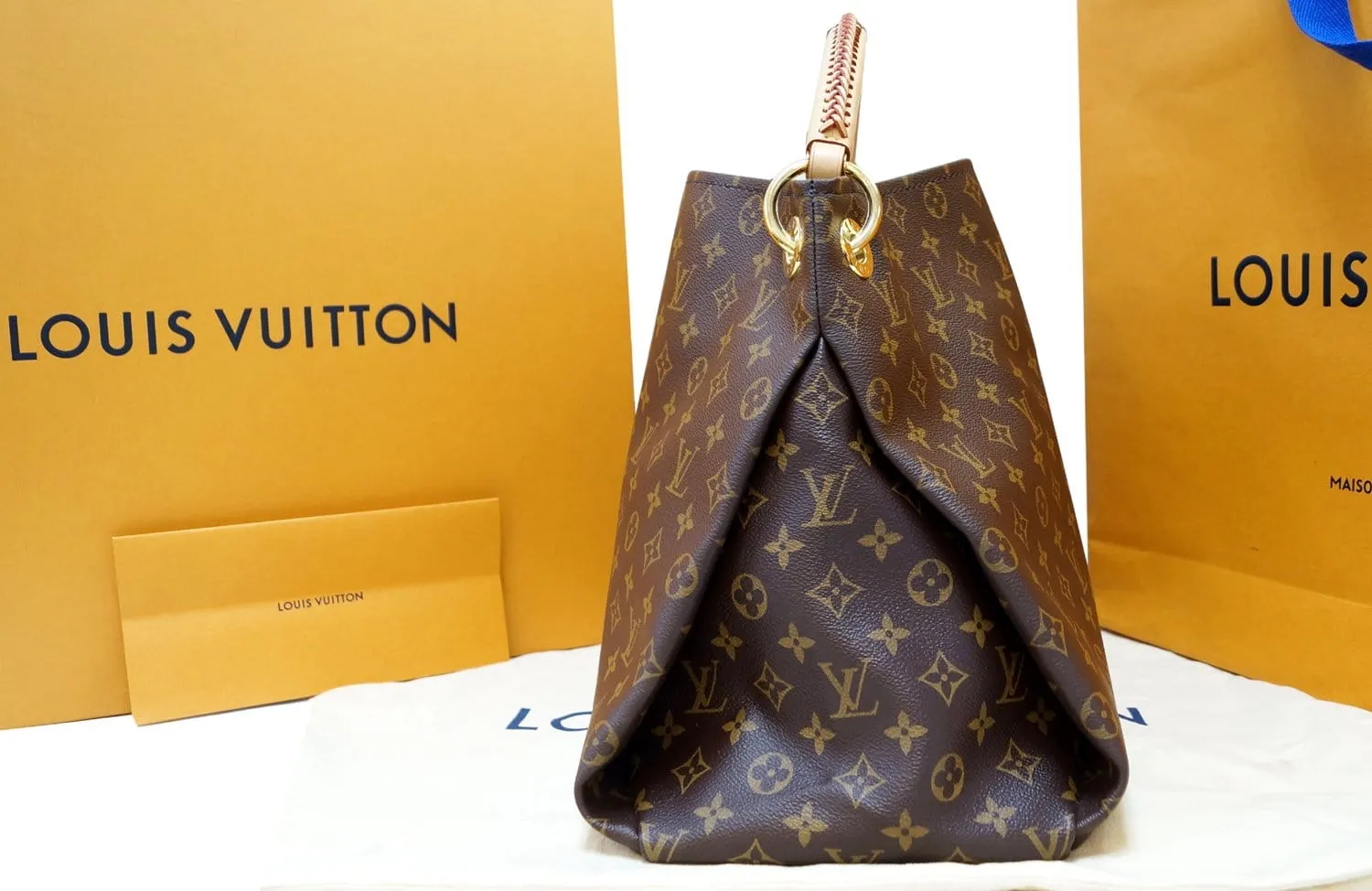 LOUIS VUITTON Monogram Canvas Artsy MM Hobo Shoulder Bag