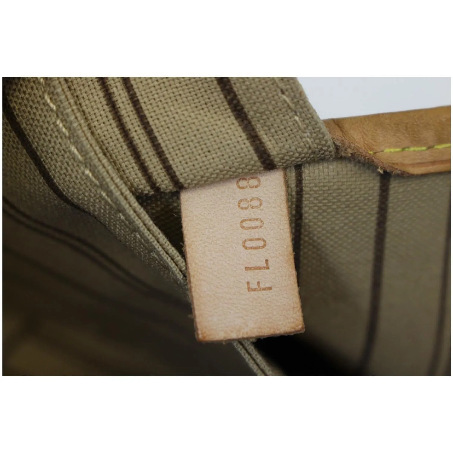 LOUIS VUITTON Neverfull GM Monogram Canvas Tote Shoulder Bag