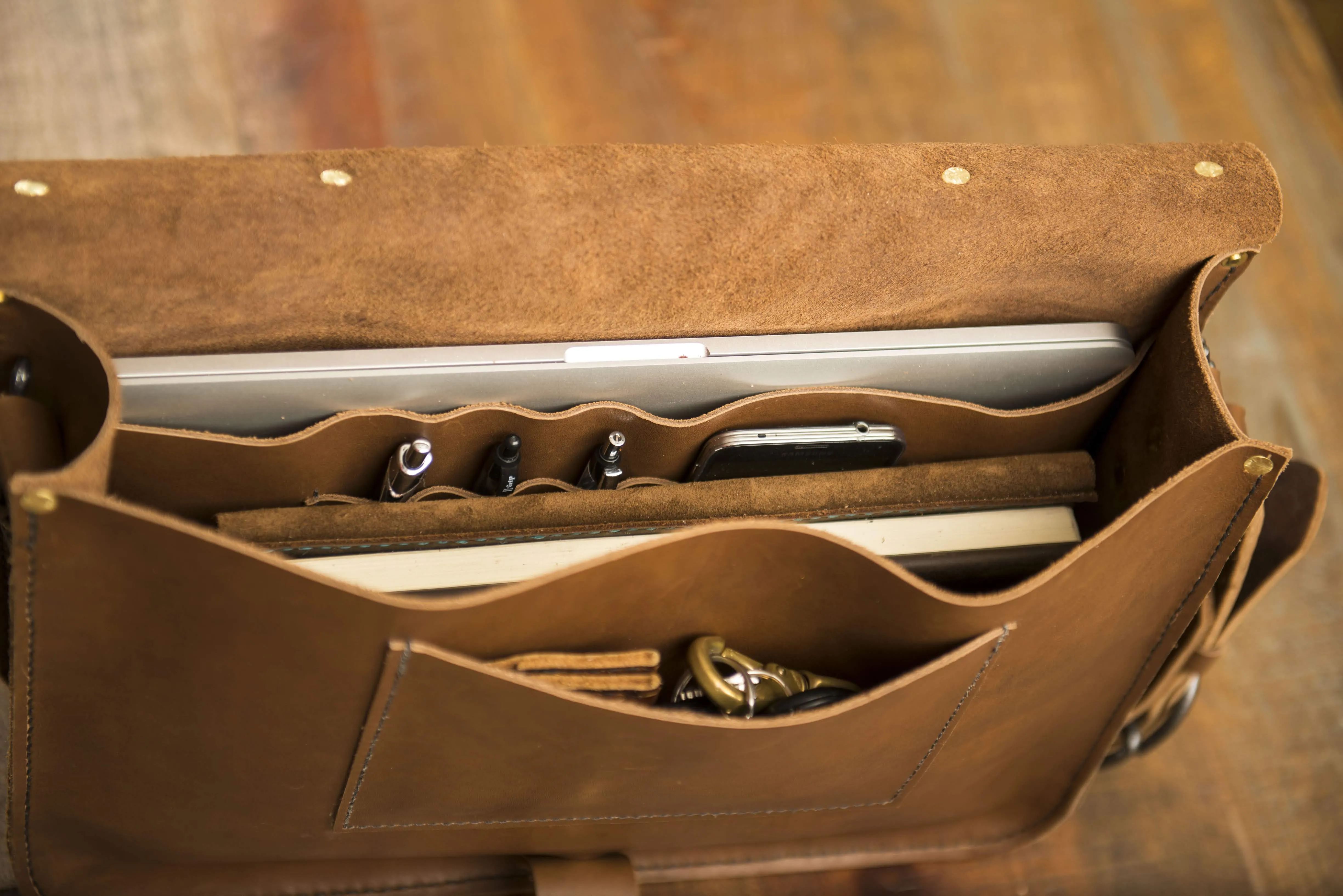 Rocky Briefcase, Cloverdale Edition