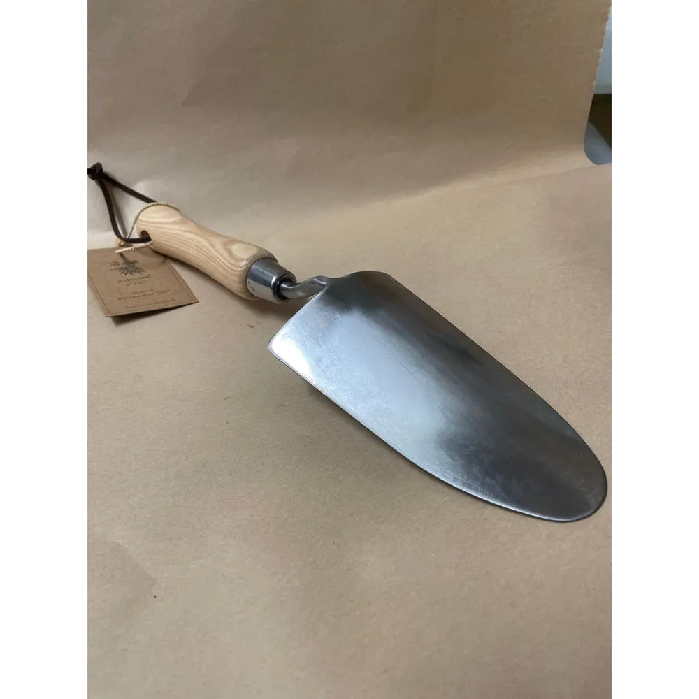 Stainless Steel Traditional Wide Blade Trowel for Multi-Use Garden Jobs