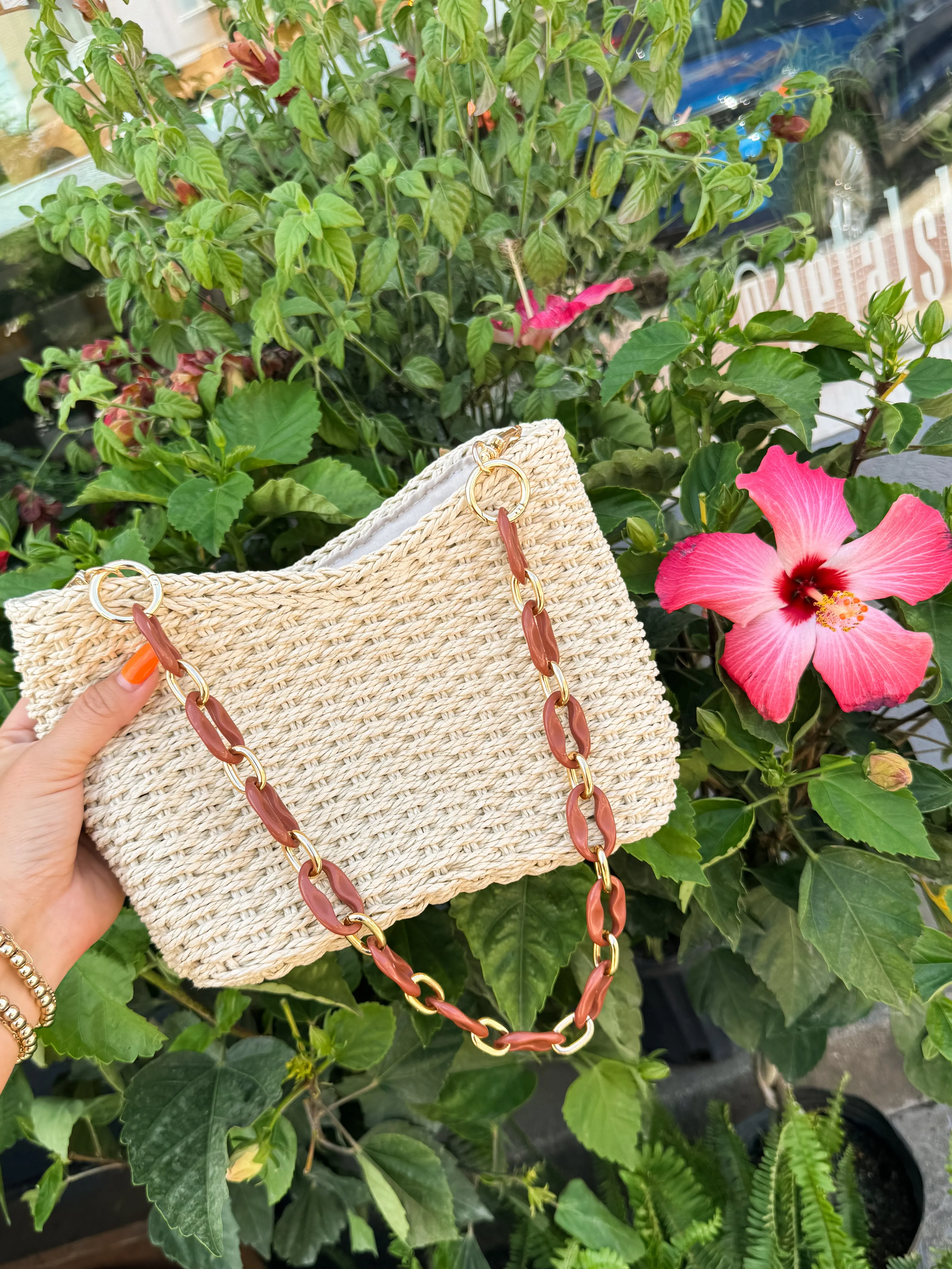 STAYCATION STRAW SHOULDER BAG-CREAM
