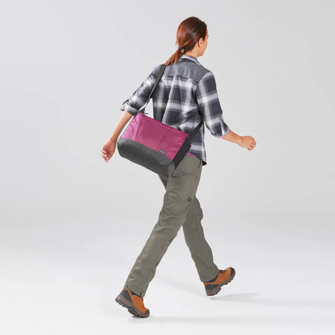Travel trekking compact messenger bag - TRAVEL 15L