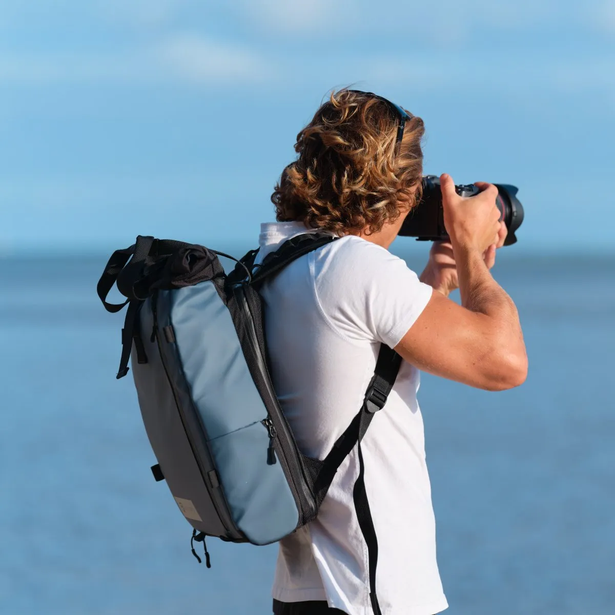 WANDRD PRVKE LITE - 11-16L Expandable Compact Camera Bag