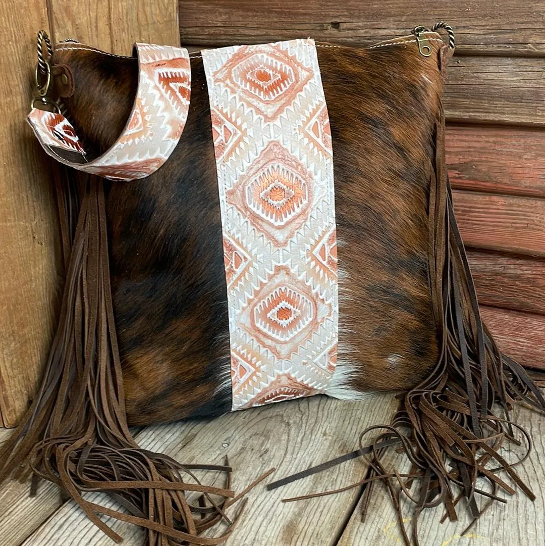 Wynonna - Tricolor w/ Copper Penny Aztec