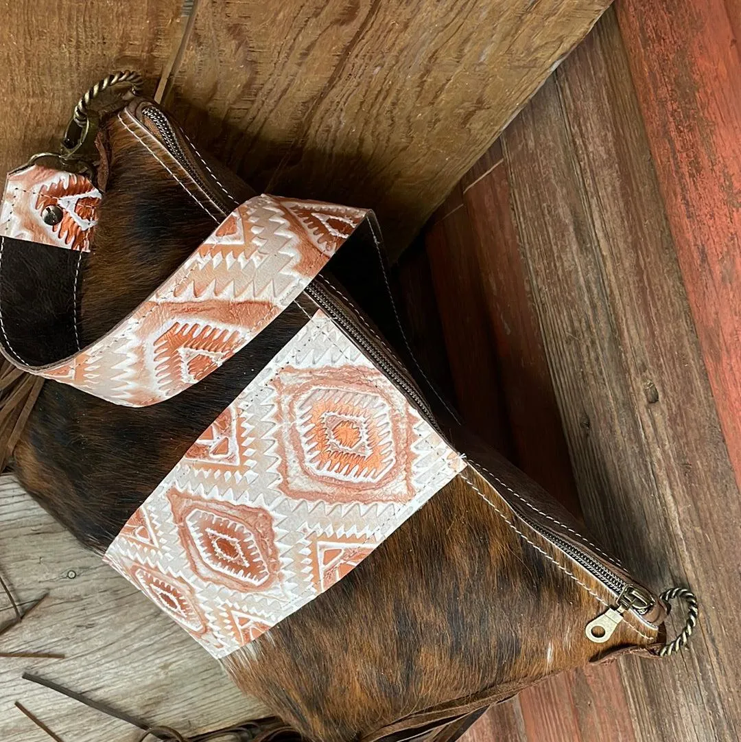 Wynonna - Tricolor w/ Copper Penny Aztec